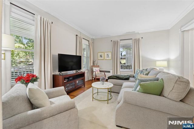 526 Oradell Avenue, Oradell, NJ 07649