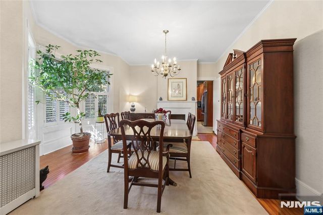 526 Oradell Avenue, Oradell, NJ 07649