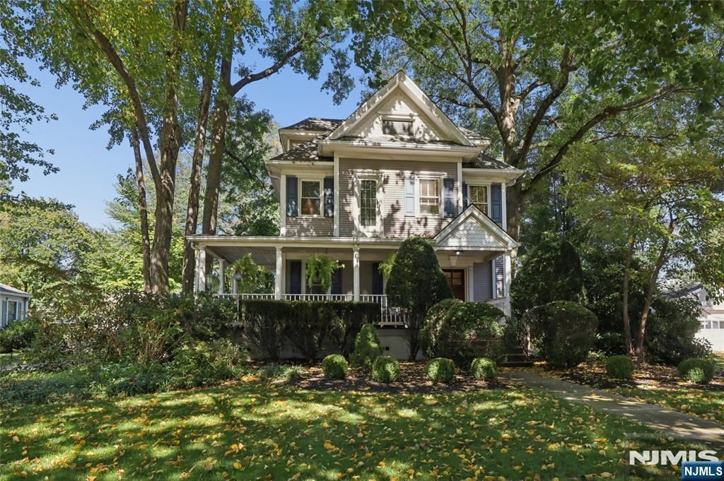 526 Oradell Avenue, Oradell, NJ 07649