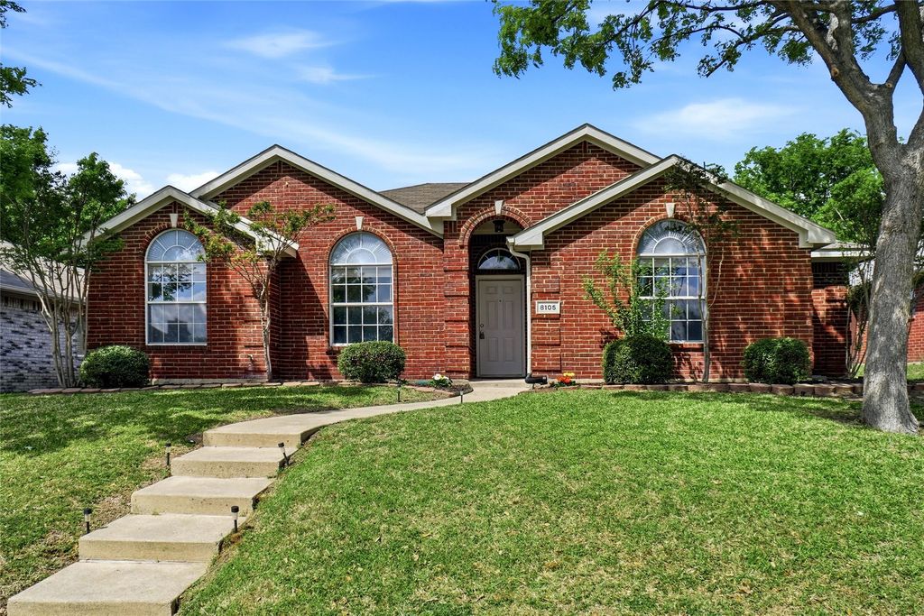 8105 Clipper Street, Frisco, TX 75035