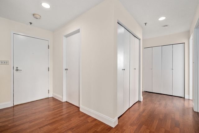 1 Adams 401, Quincy, MA 02169