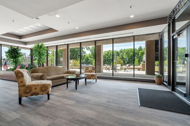 1 Adams 401, Quincy, MA 02169