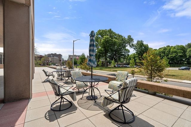 1 Adams 401, Quincy, MA 02169