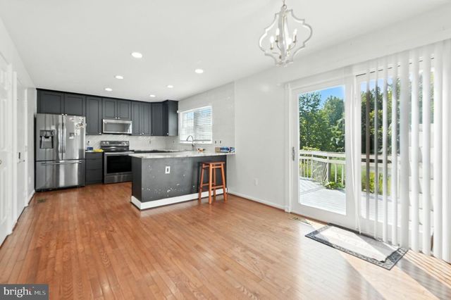 9317 HOBART ST, Springdale, MD 20774