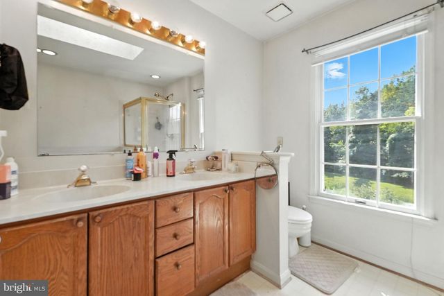 9317 HOBART ST, Springdale, MD 20774