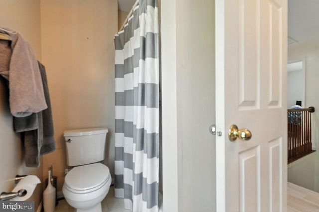 9317 HOBART ST, Springdale, MD 20774