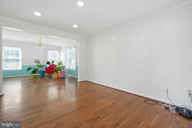 9317 HOBART ST, Springdale, MD 20774