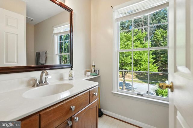 9317 HOBART ST, Springdale, MD 20774
