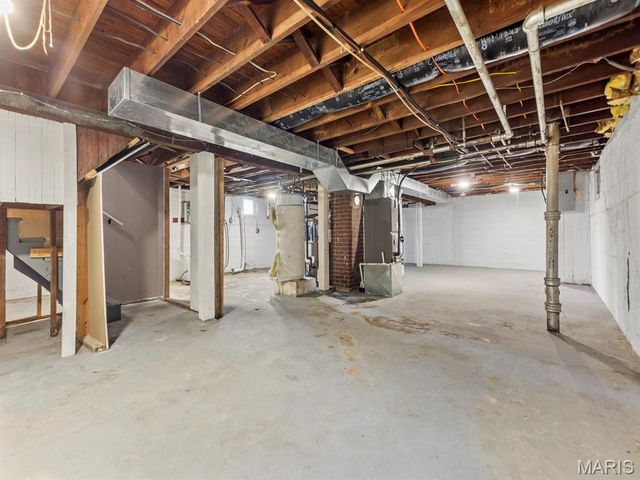 210 E Laurel Street, Millstadt, IL 62260
