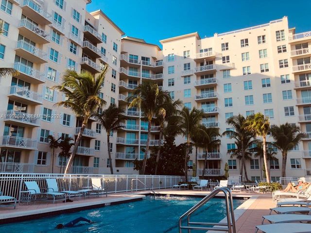 400 N Federal Hwy 215n 215N, Boynton Beach, FL 33435