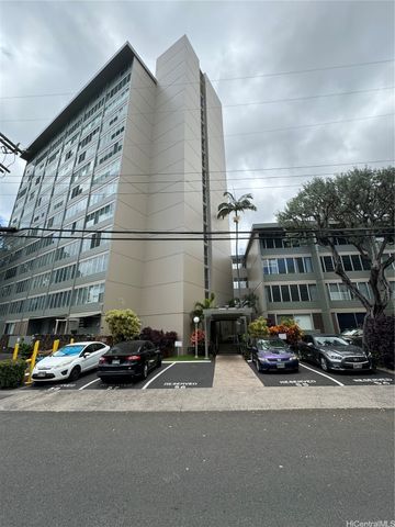 1550 Wilder Avenue B304, Honolulu, HI 96822