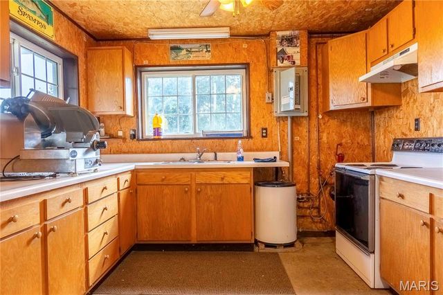 161 Van Booven Lane, Hermann, MO 65041