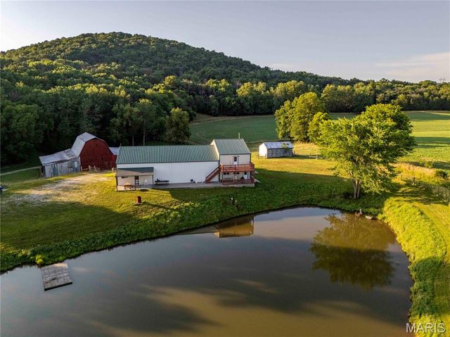 161 Van Booven Lane, Hermann, MO 65041