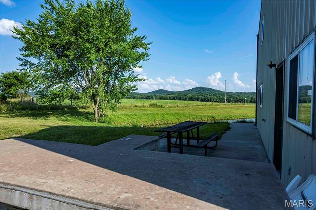 161 Van Booven Lane, Hermann, MO 65041