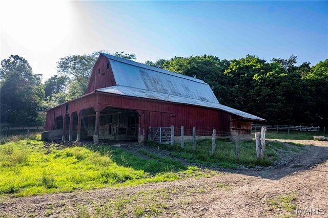 161 Van Booven Lane, Hermann, MO 65041