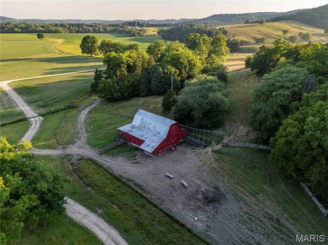 161 Van Booven Lane, Hermann, MO 65041