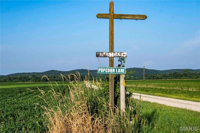 161 Van Booven Lane, Hermann, MO 65041