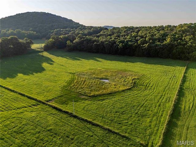 161 Van Booven Lane, Hermann, MO 65041