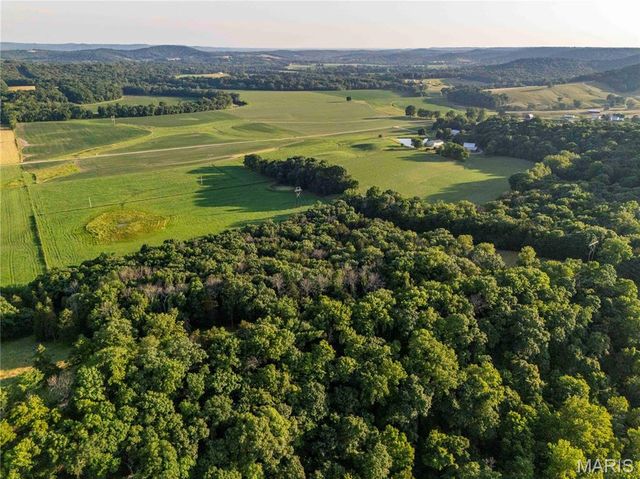 161 Van Booven Lane, Hermann, MO 65041