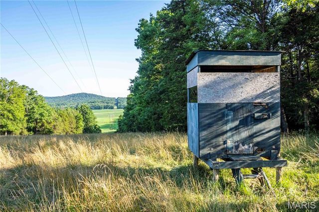 161 Van Booven Lane, Hermann, MO 65041