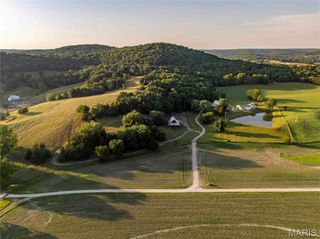 161 Van Booven Lane, Hermann, MO 65041