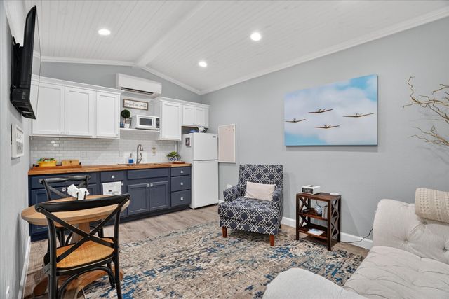 4103 King Air Court, Granbury, TX 76049