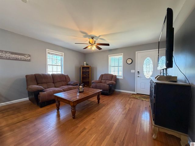 1249 Fairview Church Road, Princeton, KY 42445