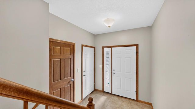 5211 Florence Drive NW, Rochester, MN 55901