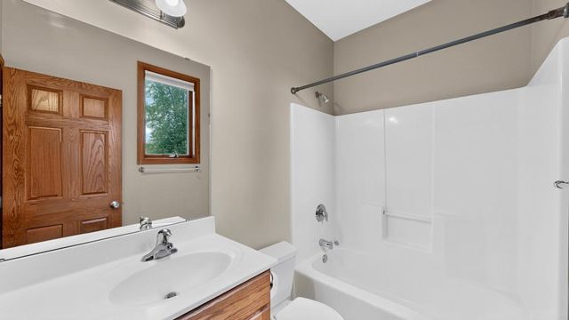 5211 Florence Drive NW, Rochester, MN 55901