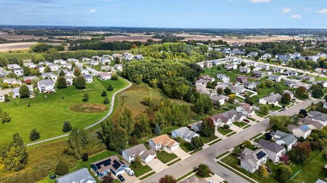 5211 Florence Drive NW, Rochester, MN 55901
