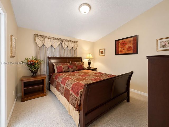 532 NW 208th Terrace, Pembroke Pines, FL 33029