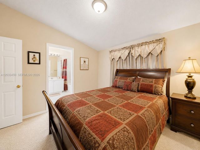 532 NW 208th Terrace, Pembroke Pines, FL 33029