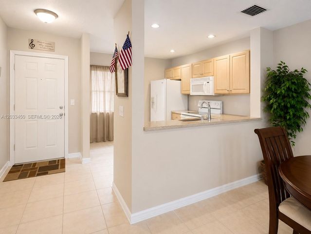 532 NW 208th Terrace, Pembroke Pines, FL 33029