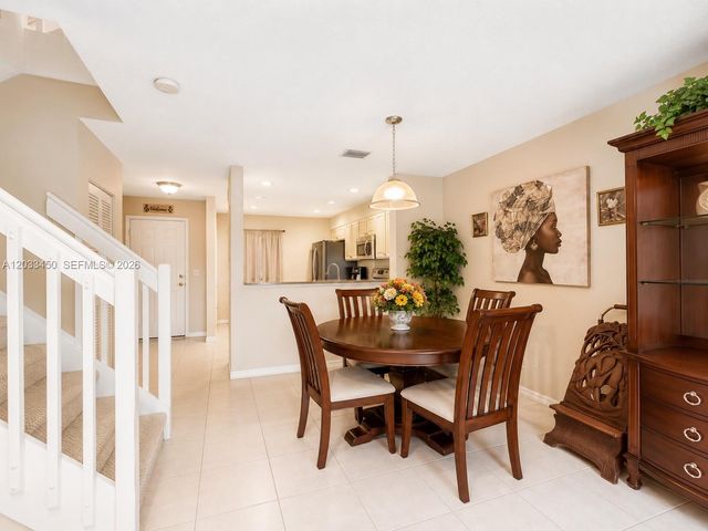 532 NW 208th Terrace, Pembroke Pines, FL 33029