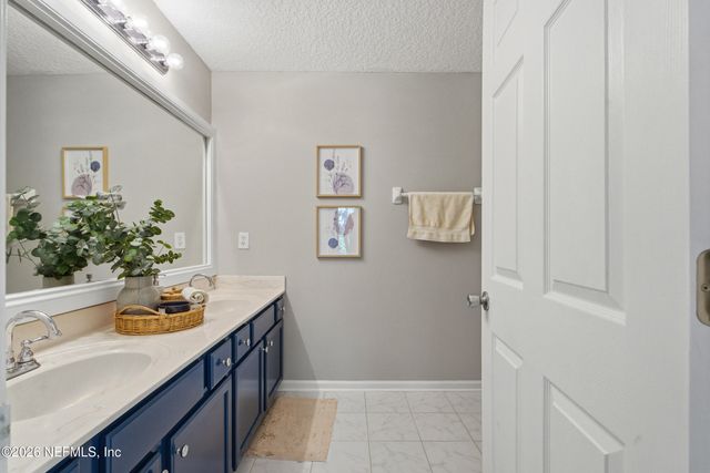 27 JARDIN DE MER Place 27, Jacksonville Beach, FL 32250