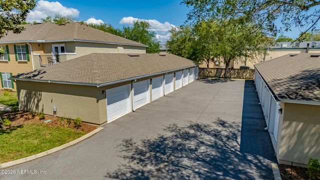 27 JARDIN DE MER Place 27, Jacksonville Beach, FL 32250
