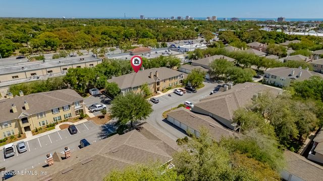 27 JARDIN DE MER Place 27, Jacksonville Beach, FL 32250