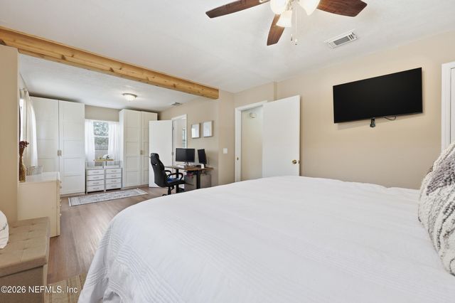 1611 6TH Avenue N, Jacksonville Beach, FL 32250