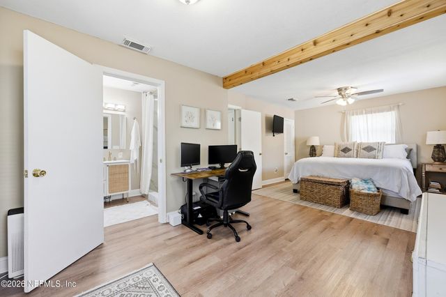 1611 6TH Avenue N, Jacksonville Beach, FL 32250