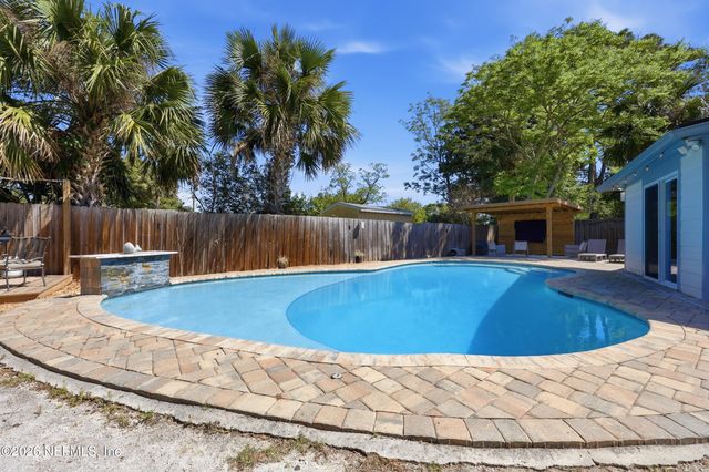 1611 6TH Avenue N, Jacksonville Beach, FL 32250