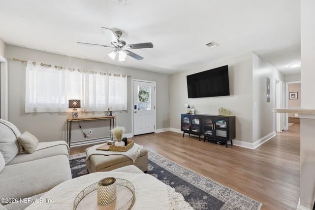 1611 6TH Avenue N, Jacksonville Beach, FL 32250