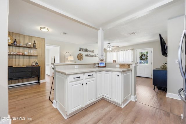 1611 6TH Avenue N, Jacksonville Beach, FL 32250