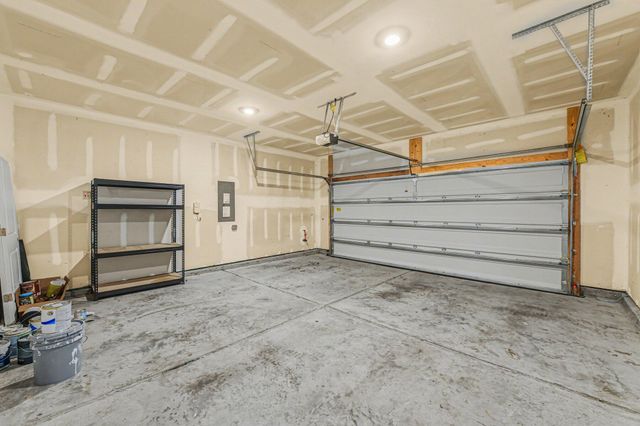 198 Greenwich Drive, Summerville, SC 29486