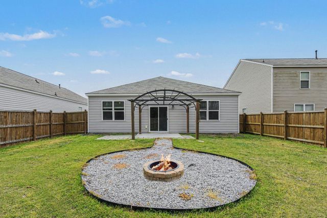 198 Greenwich Drive, Summerville, SC 29486