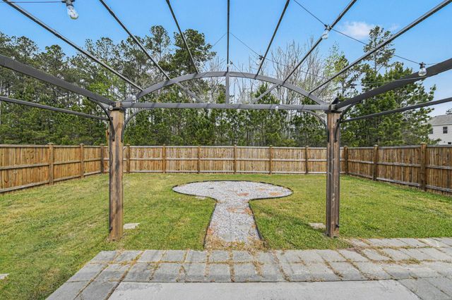 198 Greenwich Drive, Summerville, SC 29486