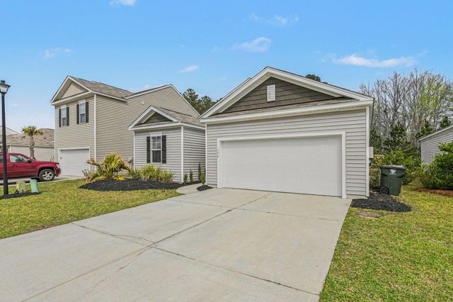 198 Greenwich Drive, Summerville, SC 29486