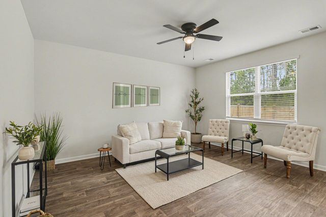 198 Greenwich Drive, Summerville, SC 29486