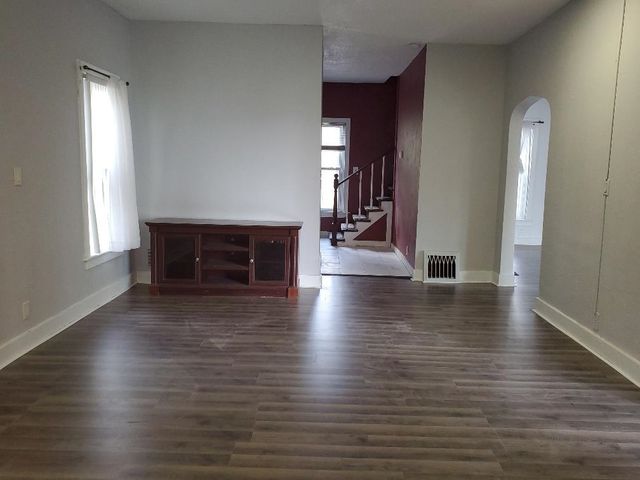 429 S Arnold, Pleasant, MI 48858