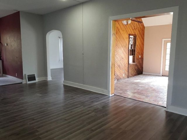 429 S Arnold, Pleasant, MI 48858