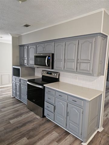 6530 Talbot Parkway, Dallas, TX 75232